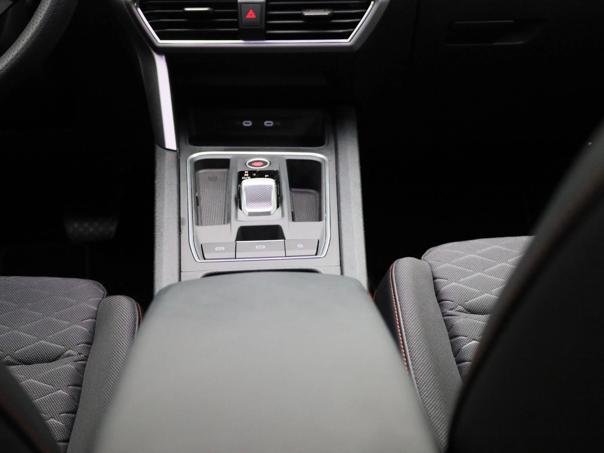 SEAT-Leon-image-9