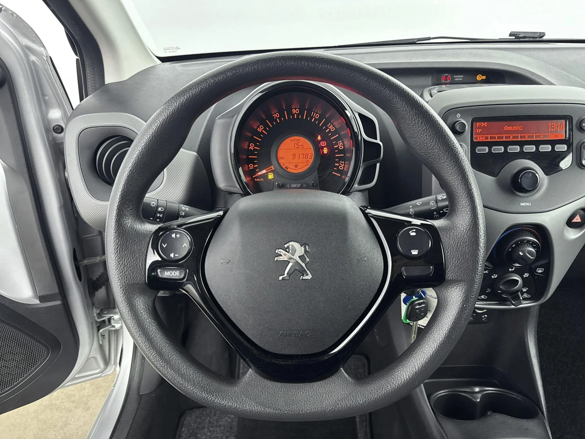 Peugeot-108-image-18