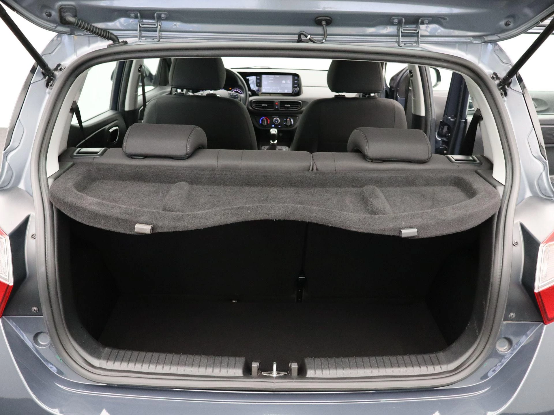 Hyundai-i10-image-25