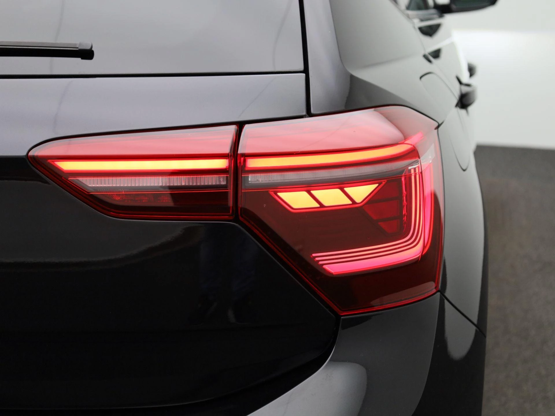Volkswagen-Polo-image-42
