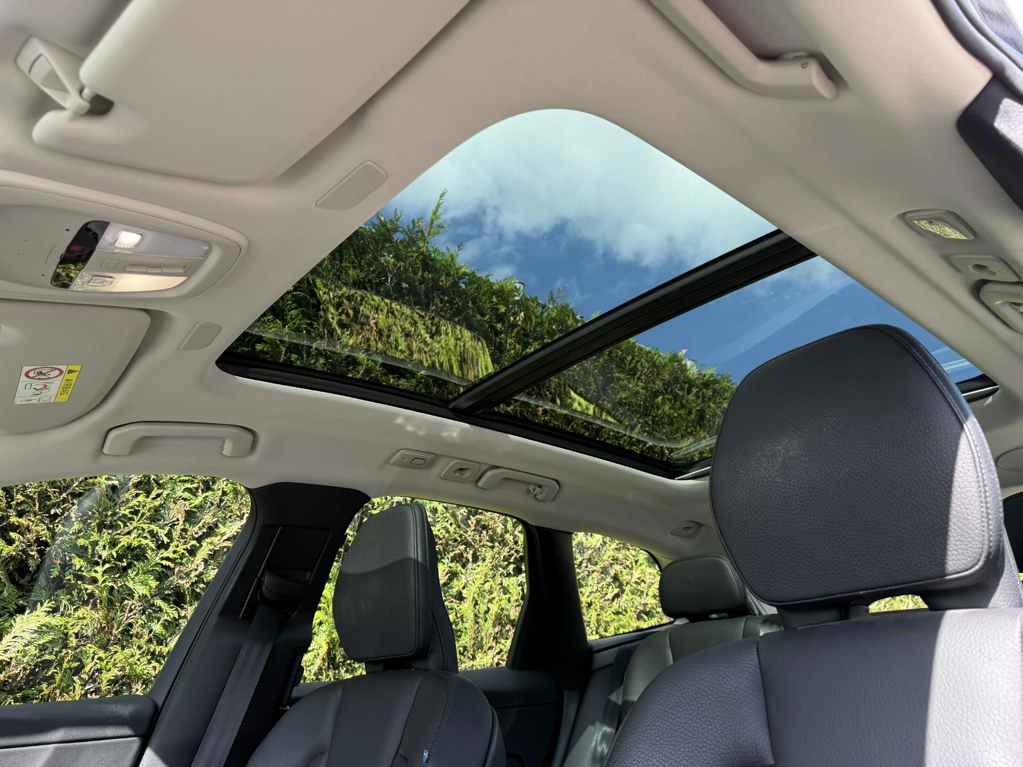 Volvo-XC60-image-27