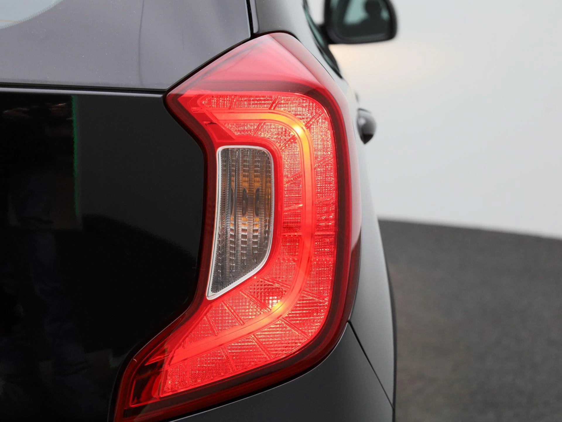 Kia-Picanto-image-33