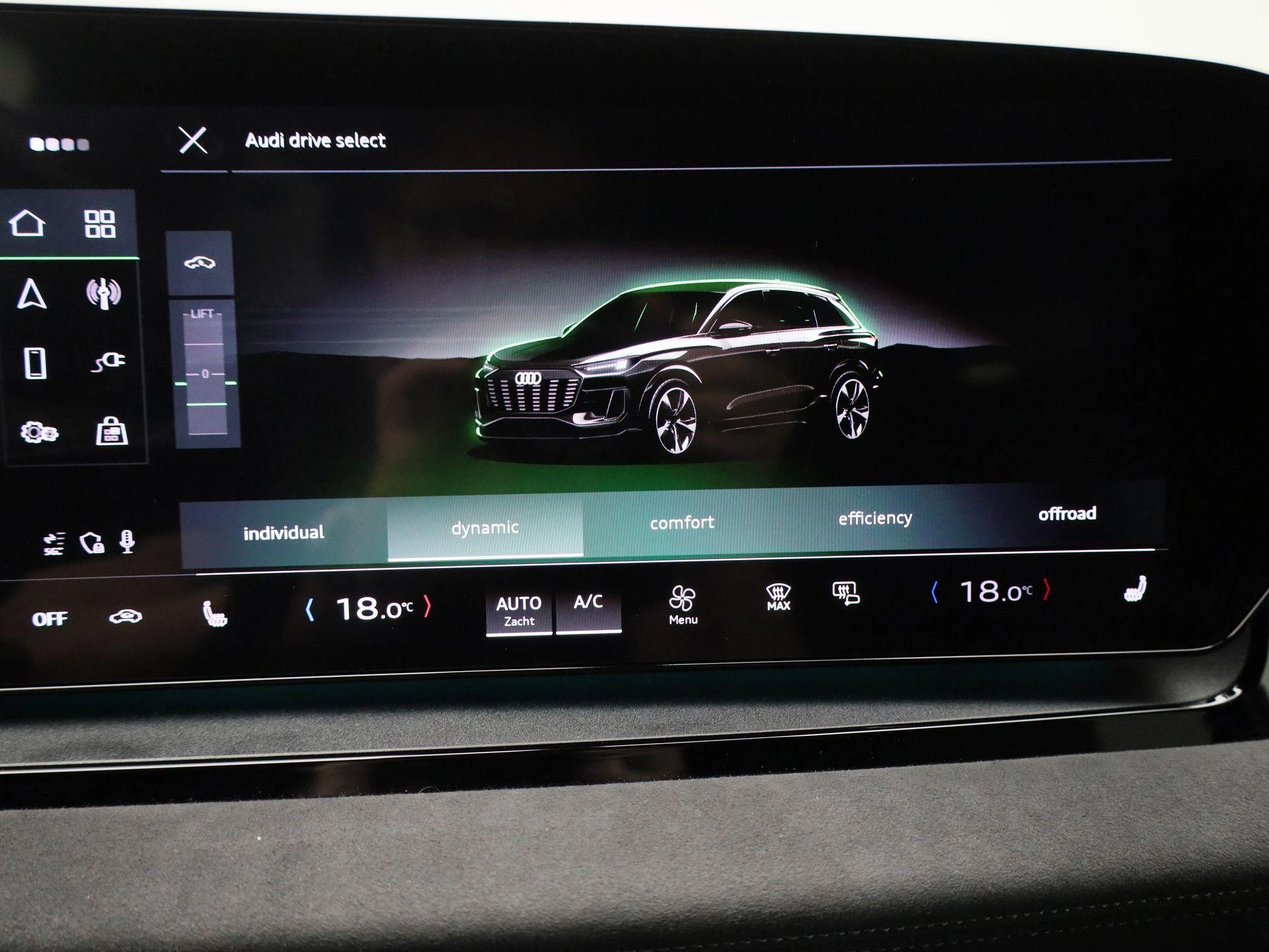 Audi-Q6 e-tron-image-31