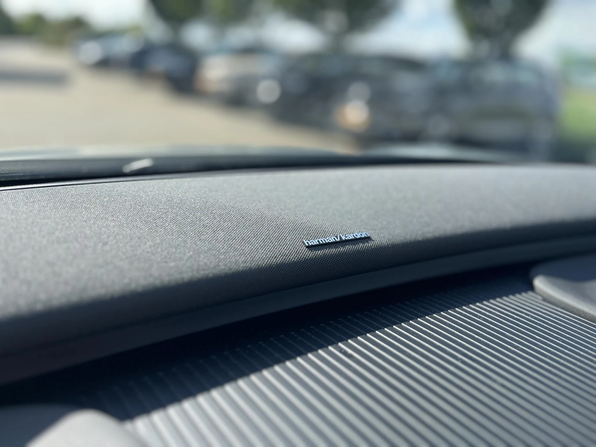 Volvo-EX30-image-23