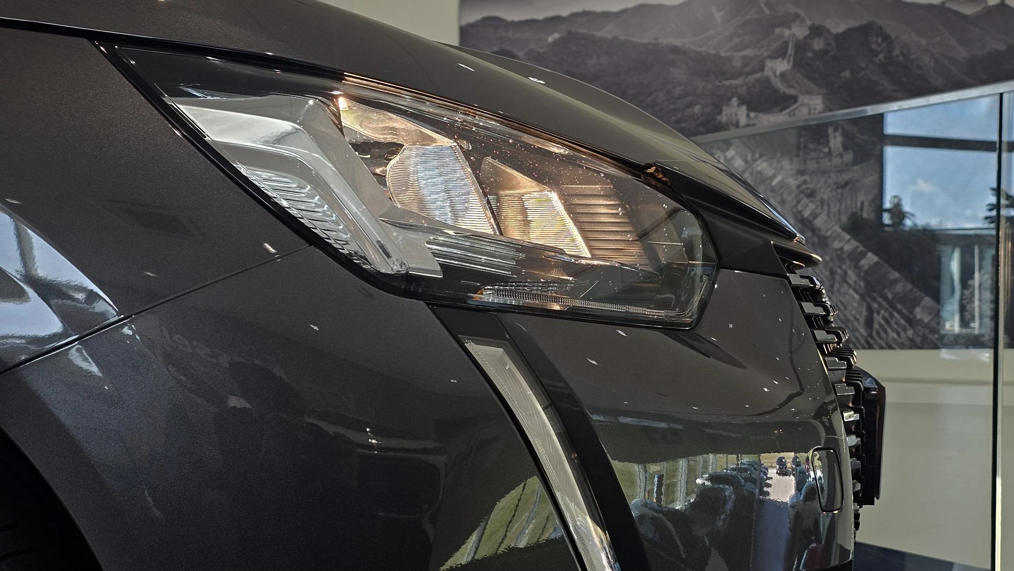 Peugeot-208-image-27