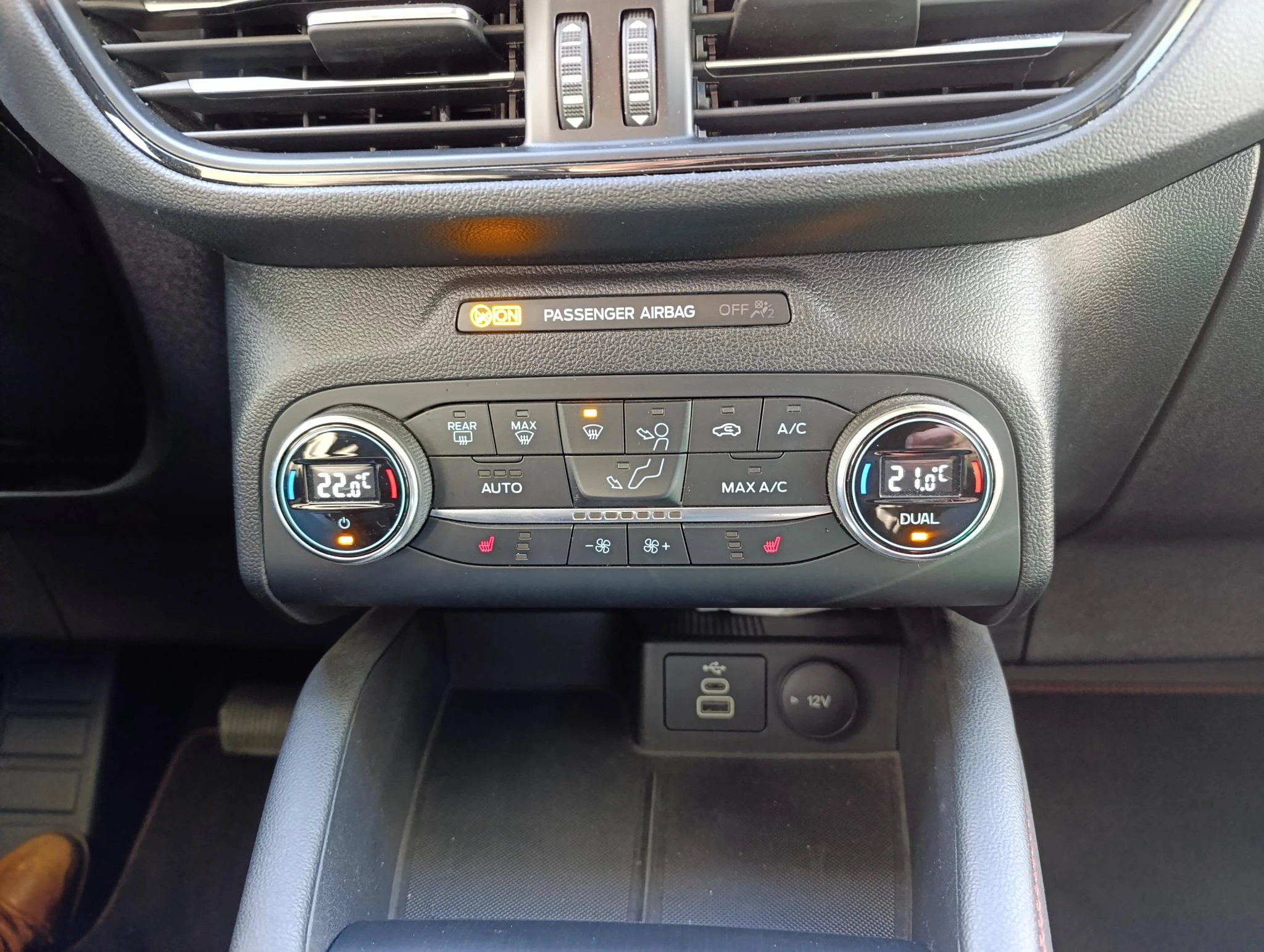 Ford-Kuga-image-26