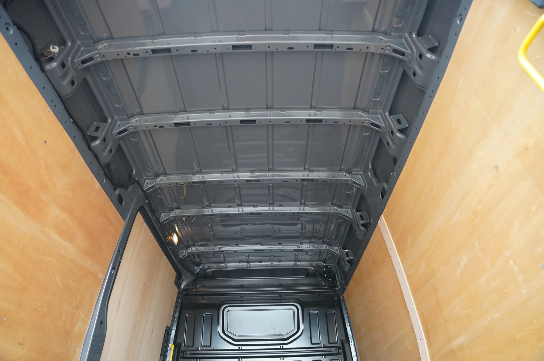 Volkswagen-Crafter-image-28