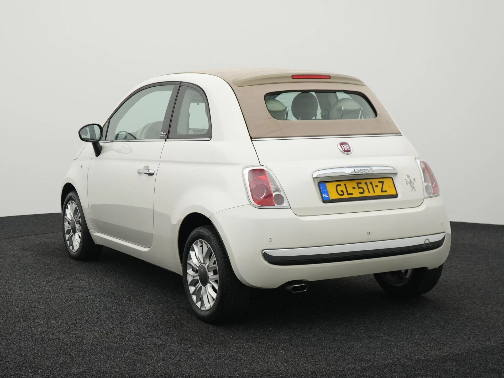 Fiat-500C-image-1