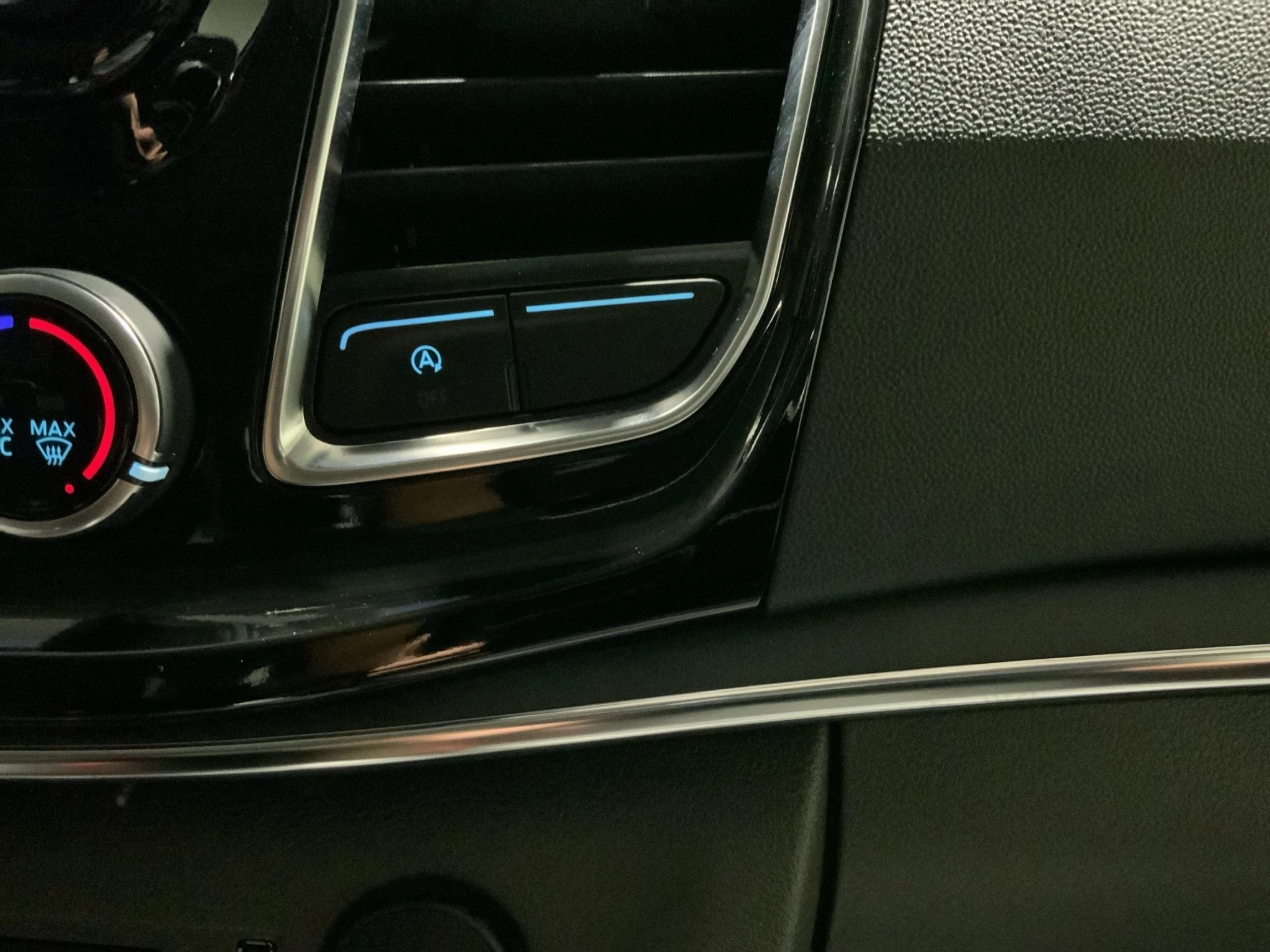 Ford Tourneo Custom Titanium X 320 L1H1 2.0 EcoBlue Automatik