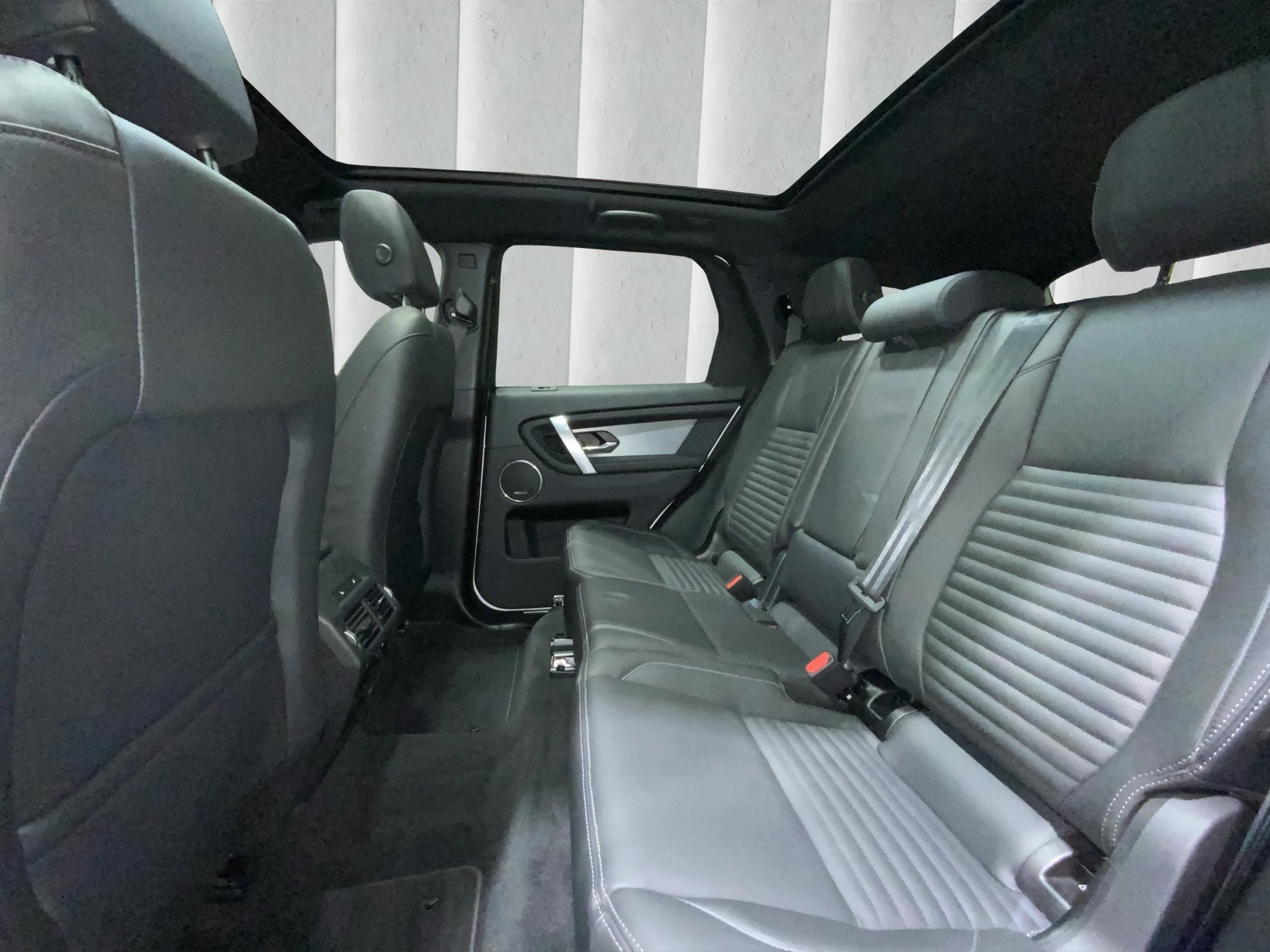 Land Rover Discovery Sport D200 Mild-Hybrid Dynamic HSE