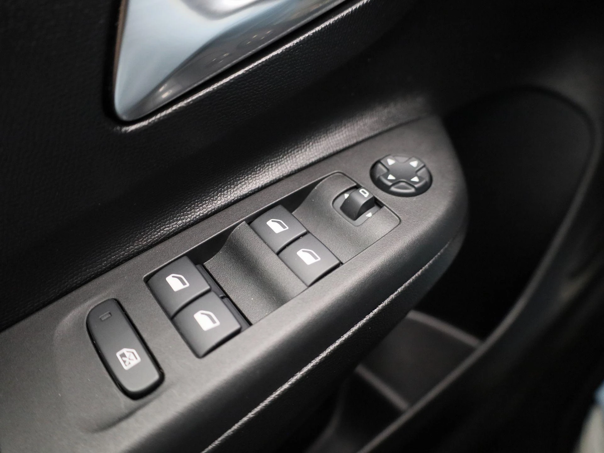 Opel-Corsa-e-image-20