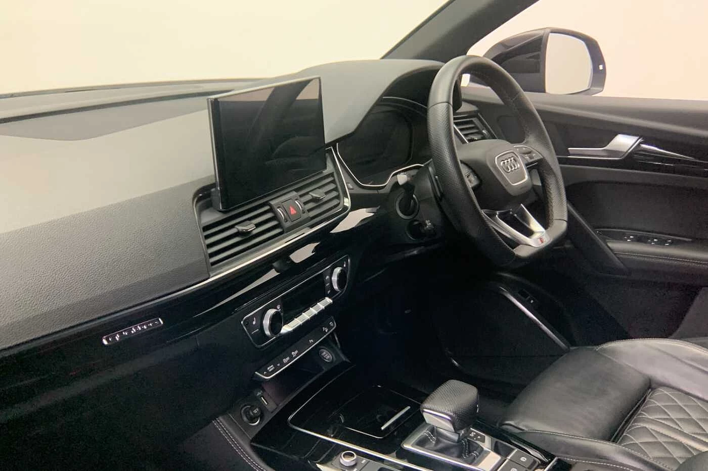Audi-Q5-image-11