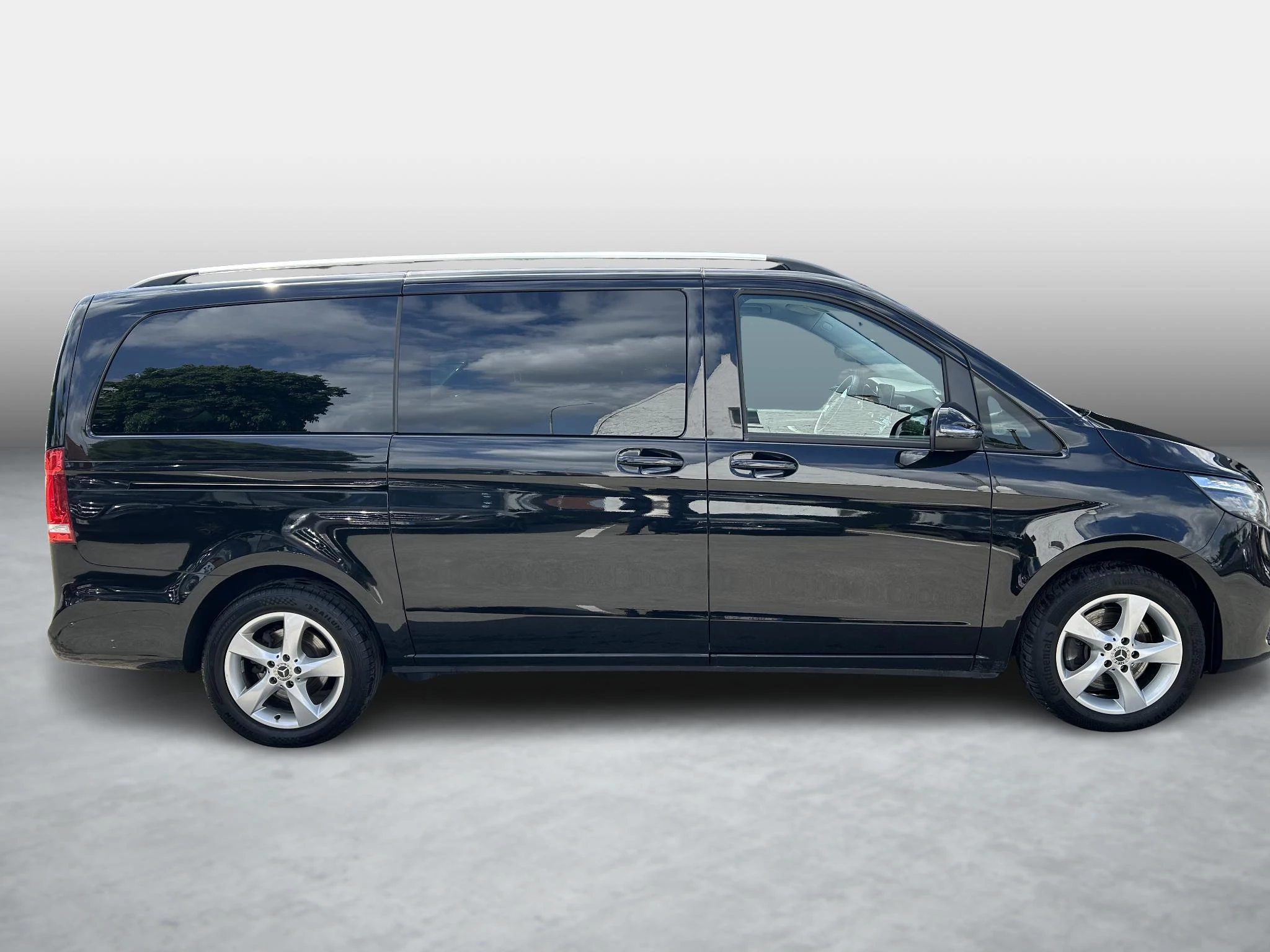 Mercedes-Benz V-Klasse 250D L2 NAVIGATIE PLUS+TREKHAAK+CAMERA