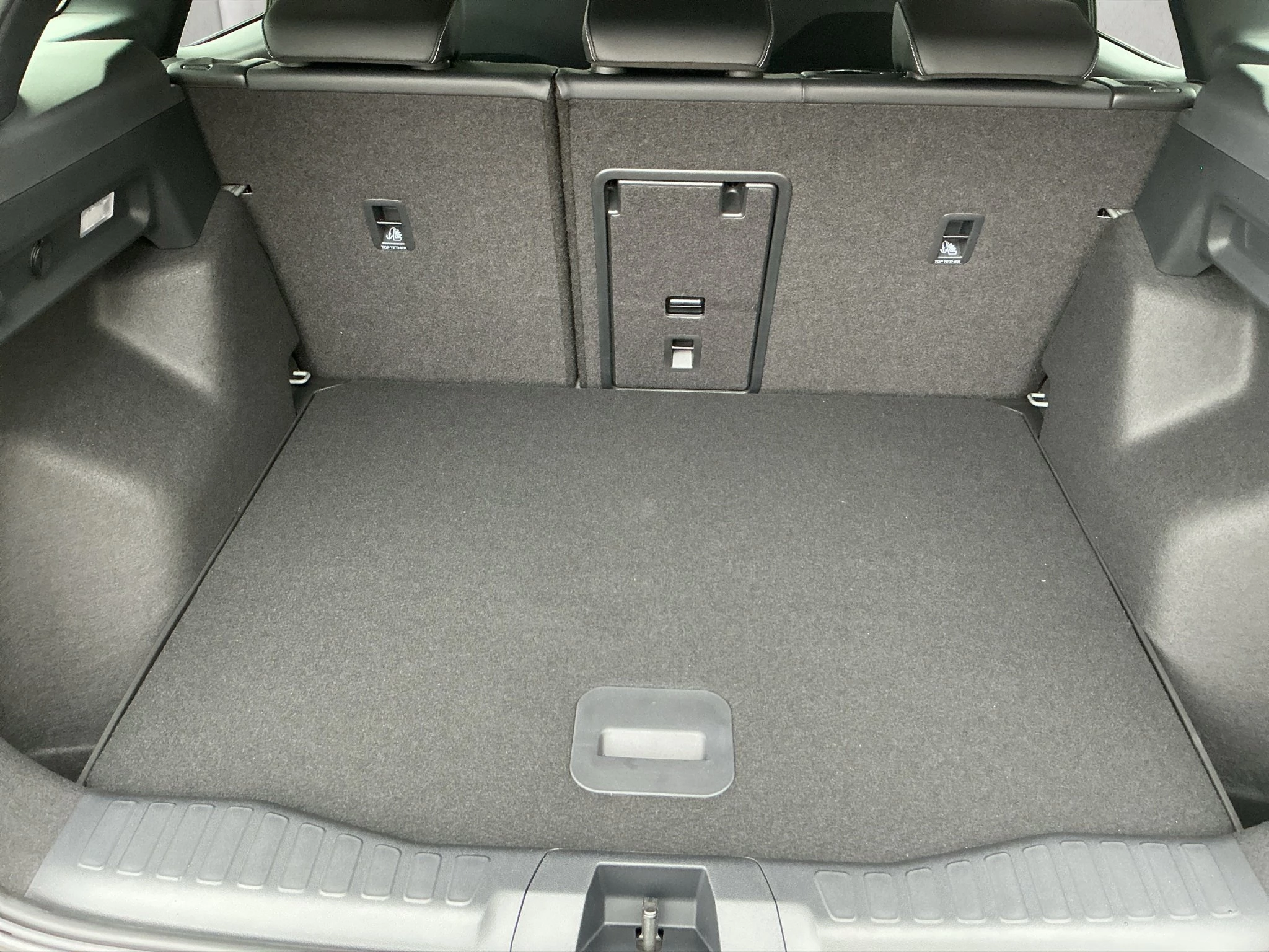 Ford Explorer Select Extended Range 79kWh RWD Sports Utility Vehicle. 210 kW. MJ 2026.75
