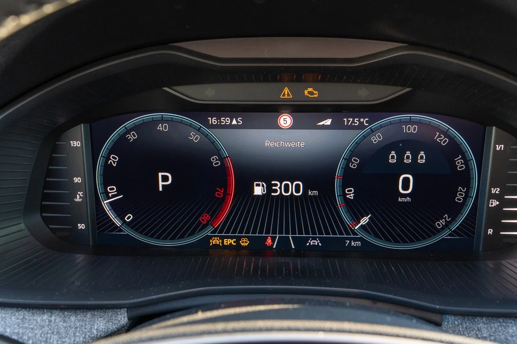 Škoda Kamiq 1,5 TSI DSG Selection