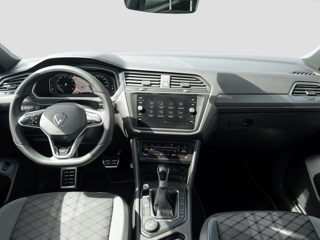 Volkswagen Tiguan Allspace TSI DSG 4Motion R-Line /Pano/AHK