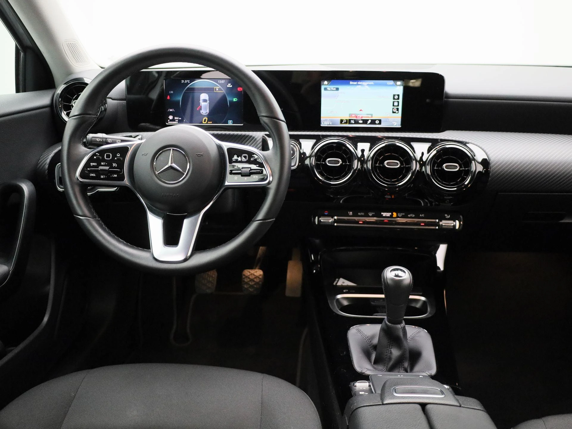 Mercedes-Benz-Classe A-image-6