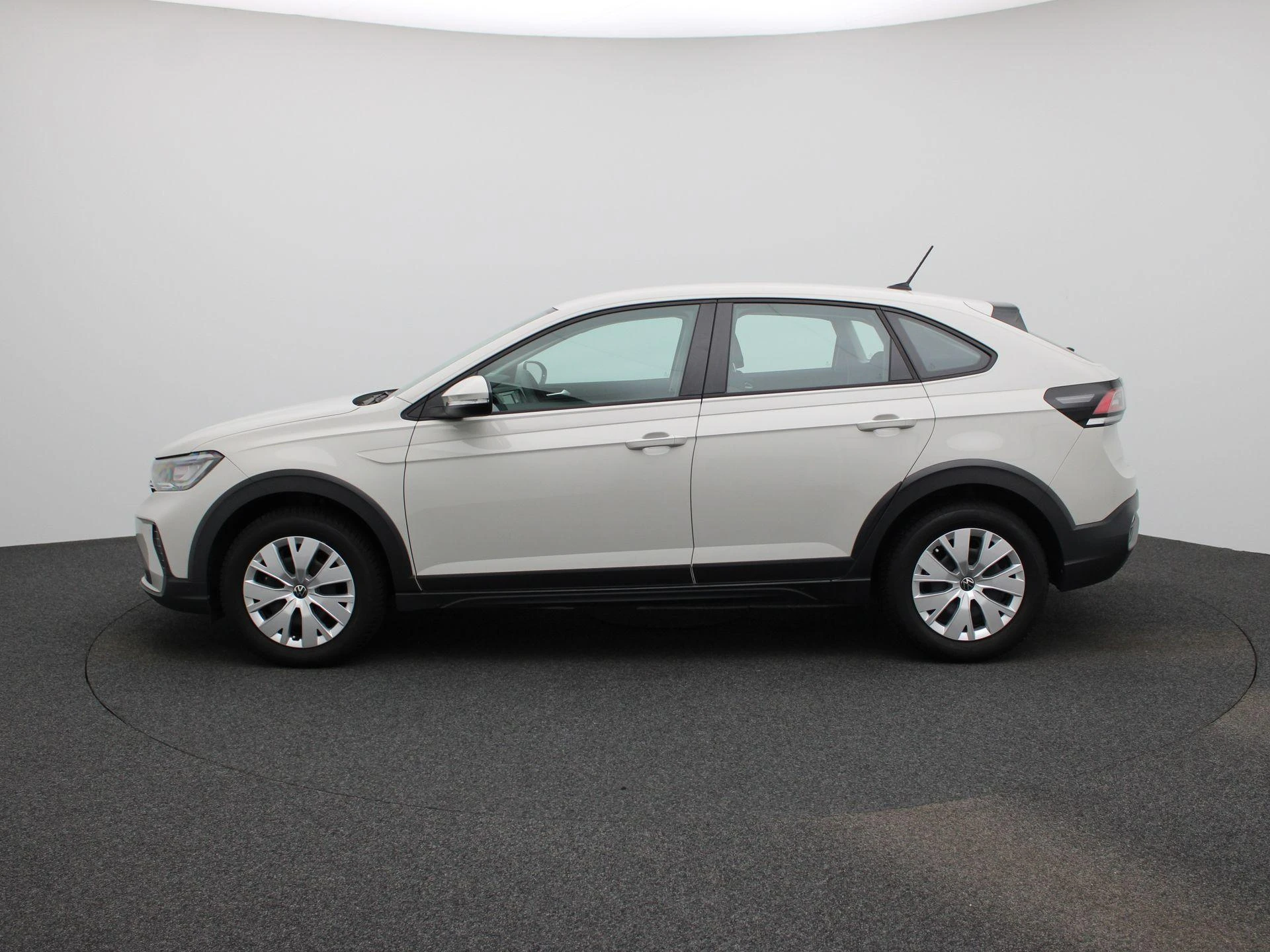 Volkswagen-Taigo-image-3