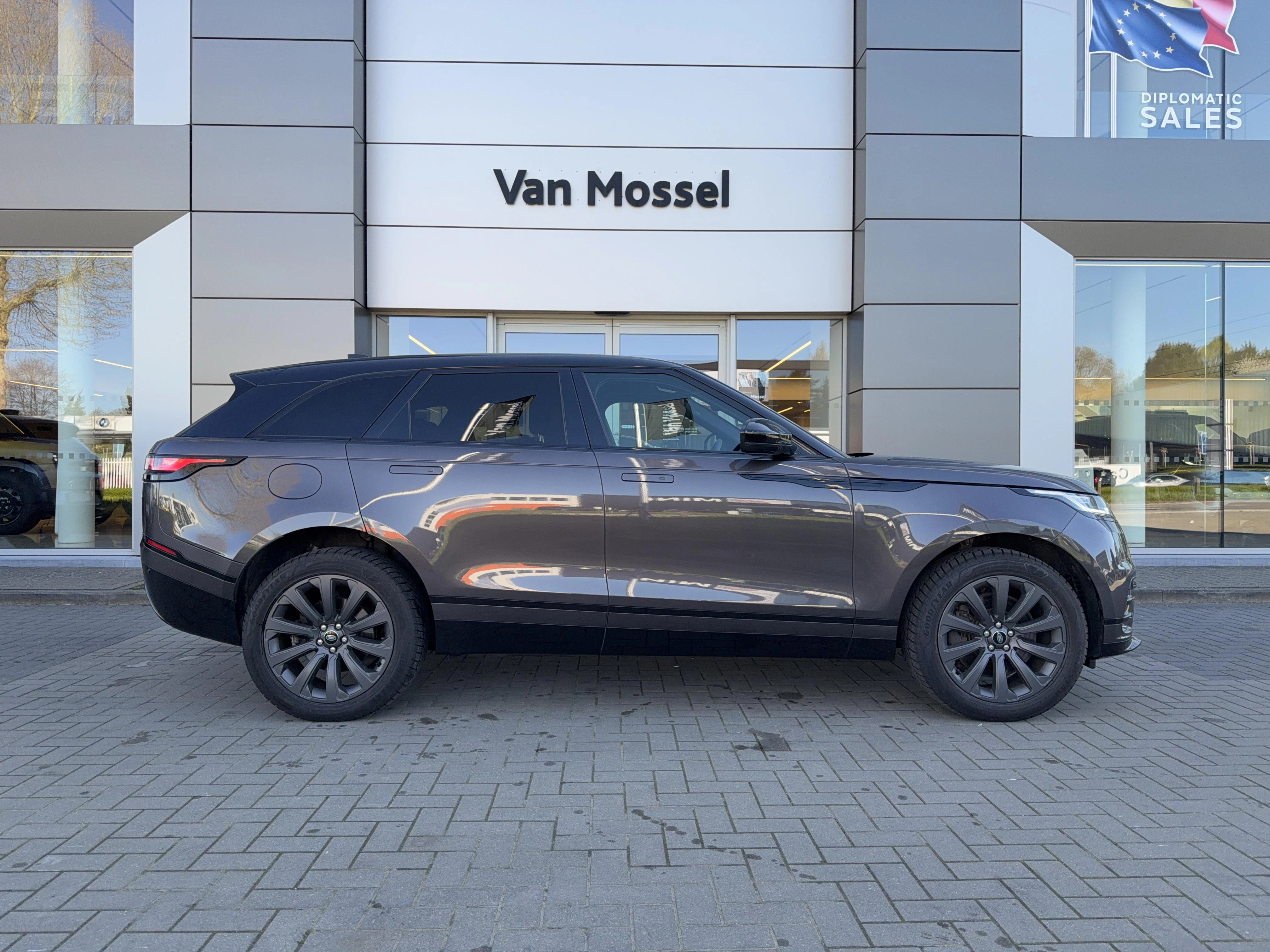 Land Rover Range Rover Velar P400e R-Dynamic S