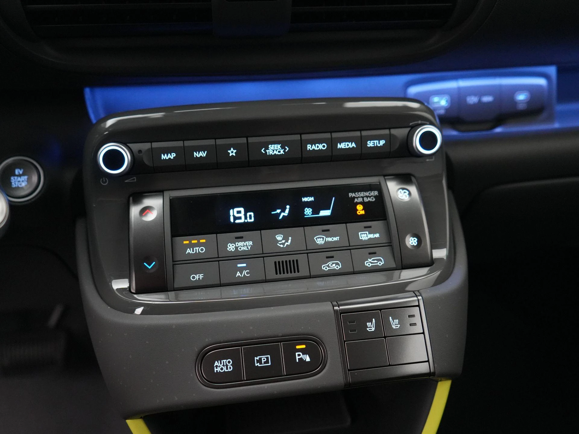 Hyundai-Inster-image-19