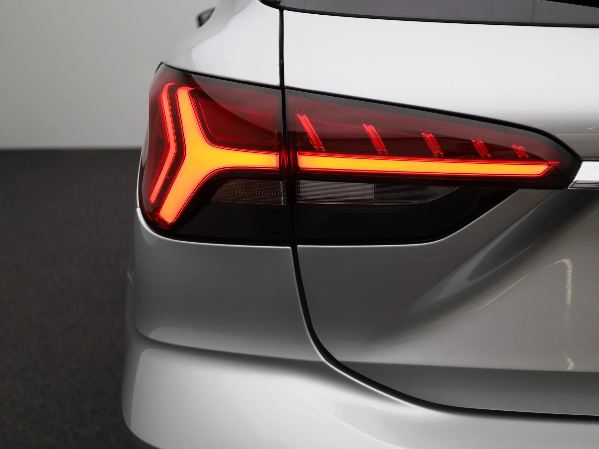 MG MG5 Electric Long Range Luxury 61 kWh