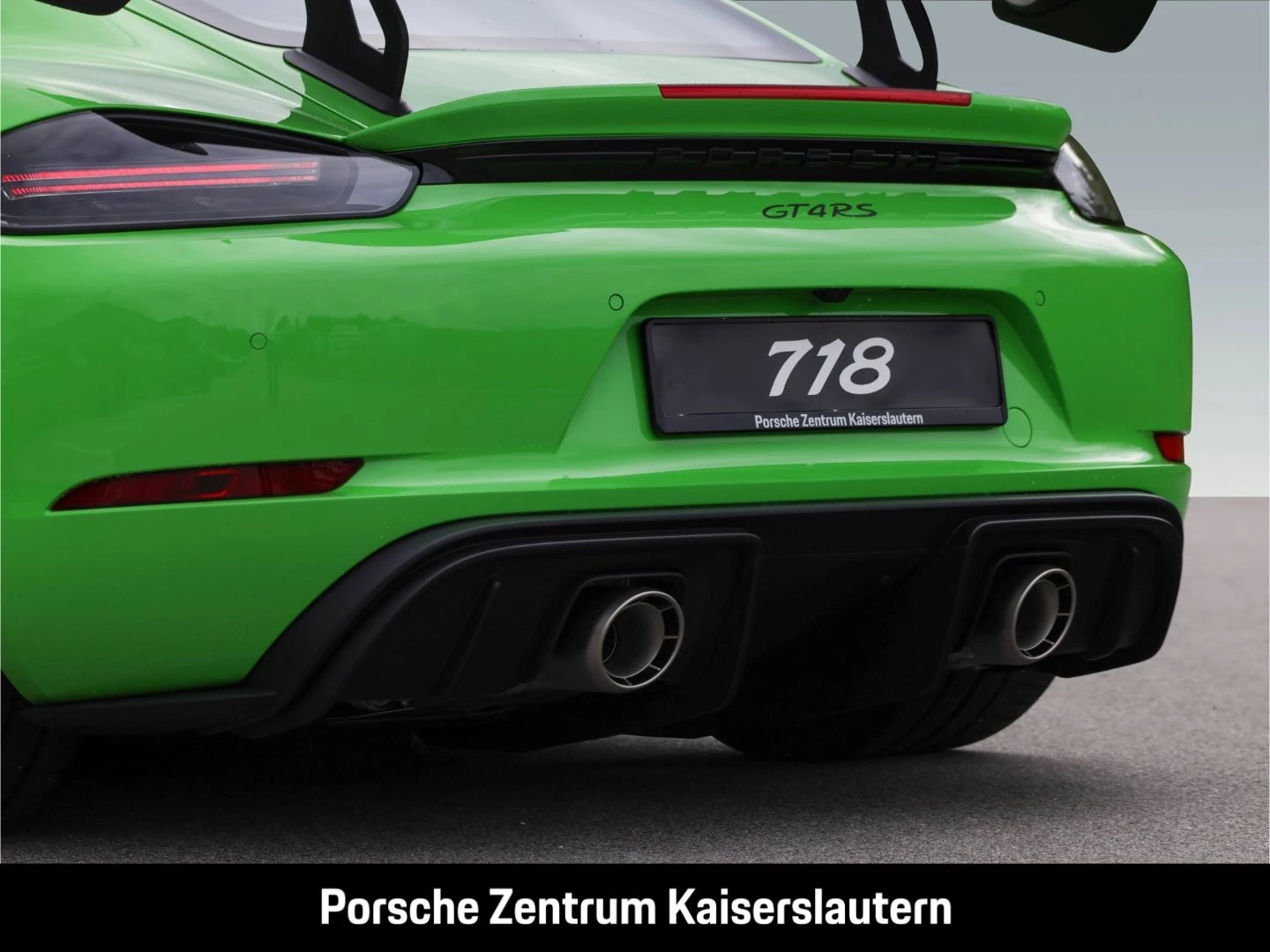 Porsche 718 Cayman GT4 RS Surround-View Sportabgas LED