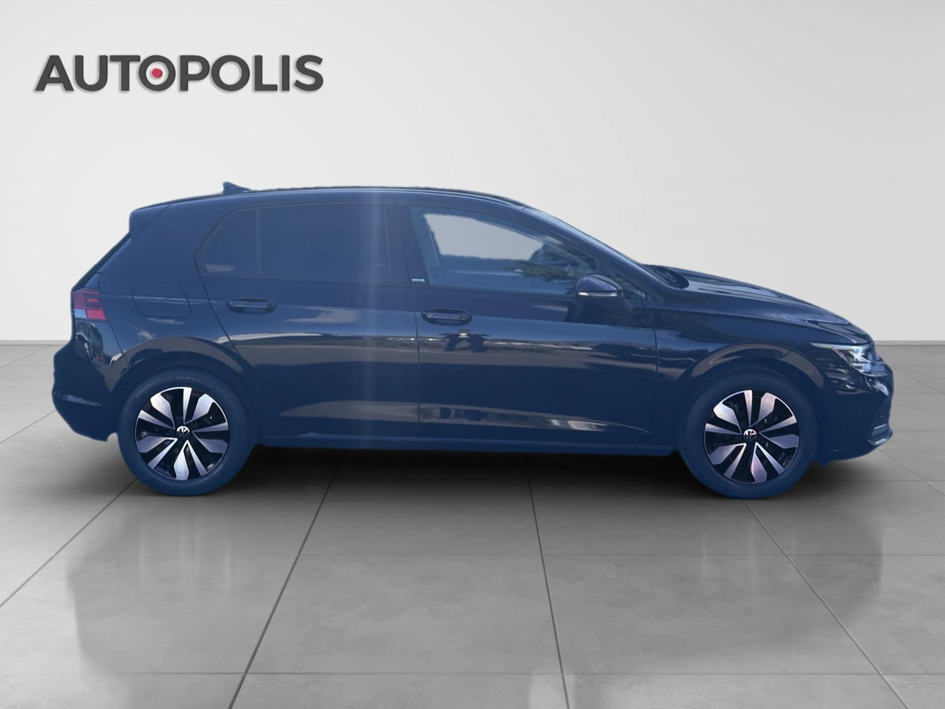 Volkswagen-Golf-image-9