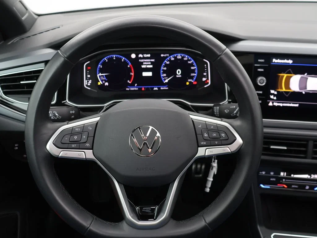 Volkswagen-Taigo-image-19