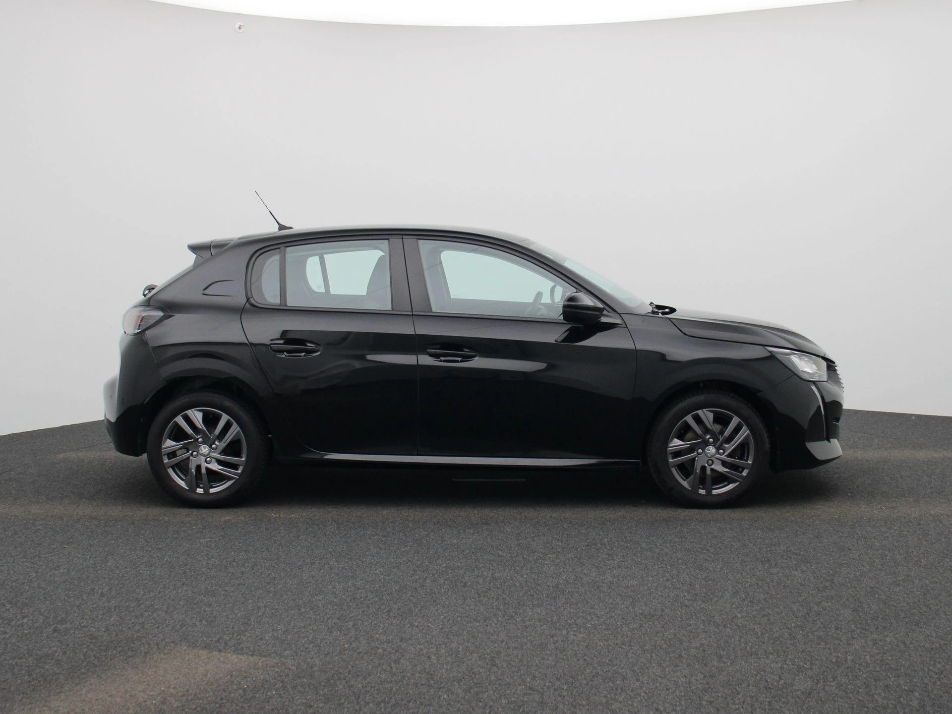 Peugeot-208-image-5