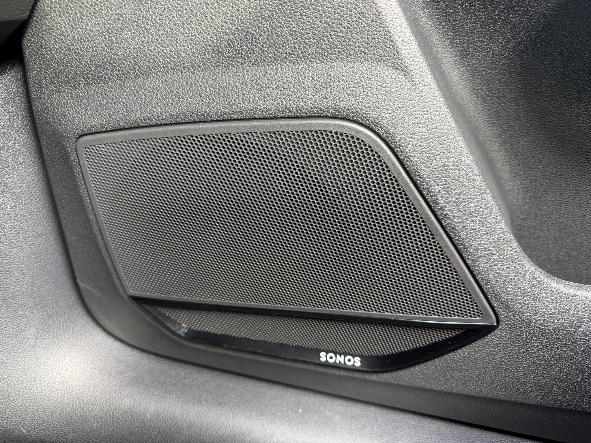 Audi-Q3-image-5