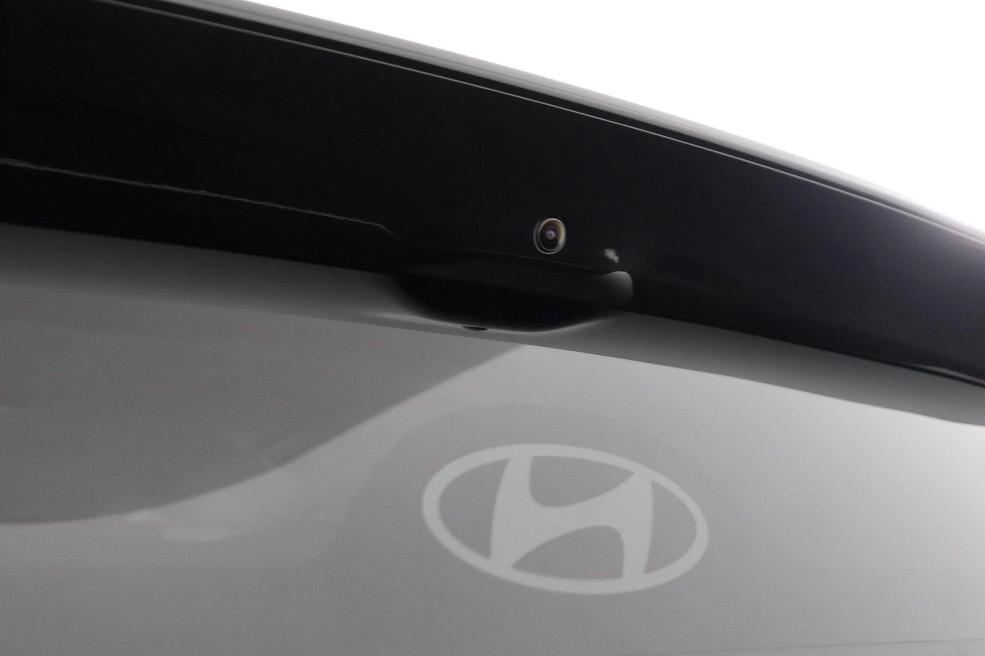 Hyundai-IONIQ 3-image-33
