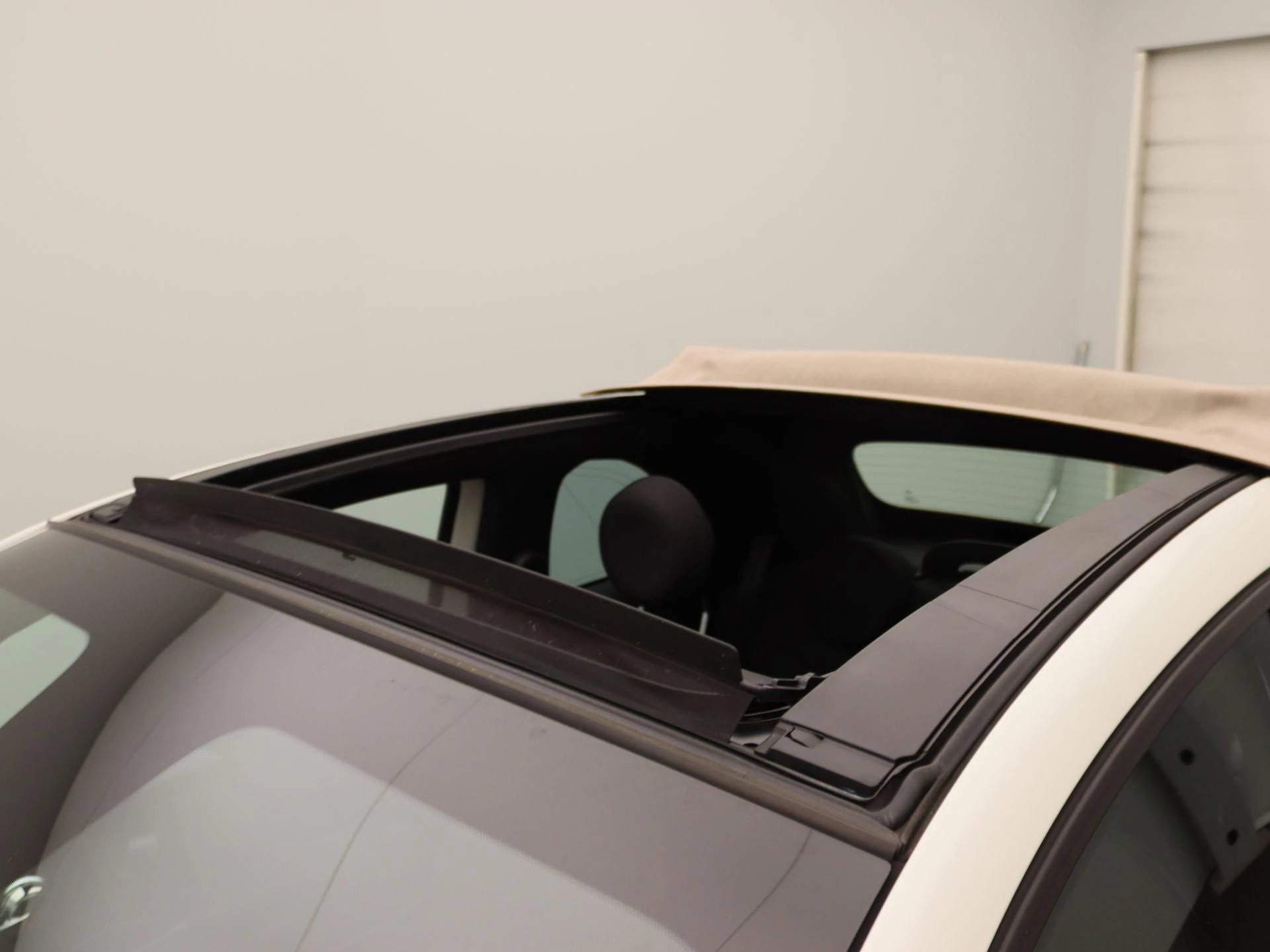 Fiat-500C-image-16