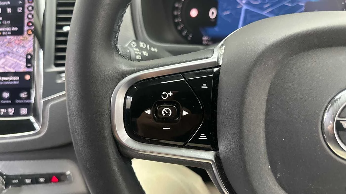 Volvo-XC90-image-19