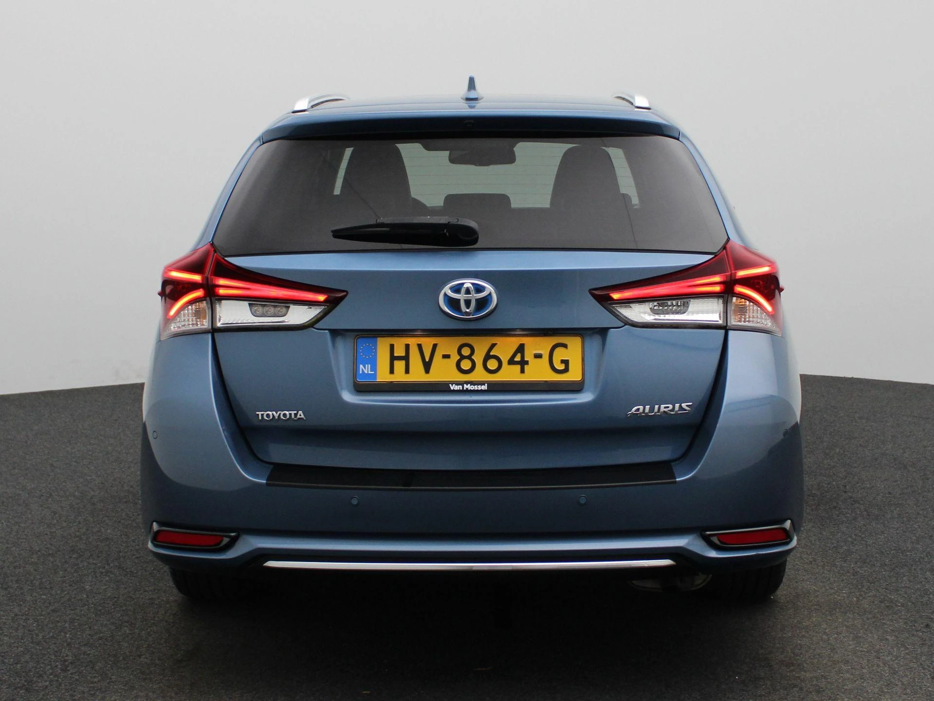 Toyota-Auris-image-5