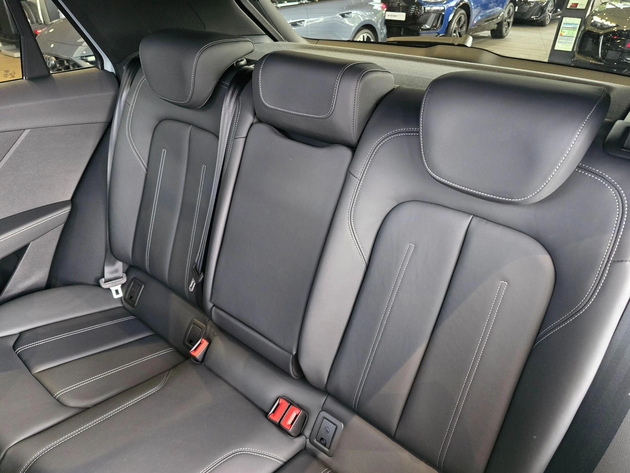 Audi-SQ2-image-14