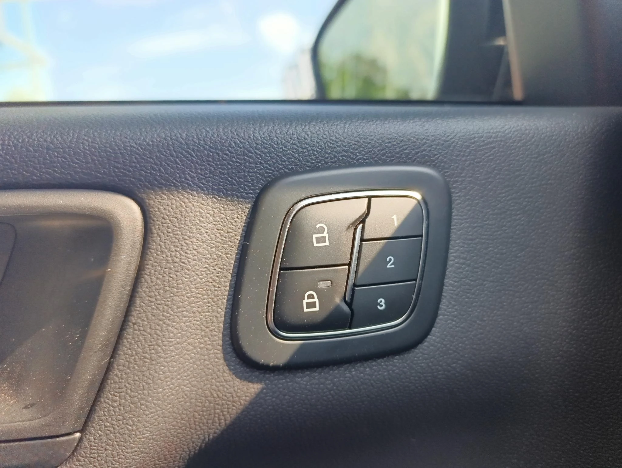 Ford-Kuga-image-24
