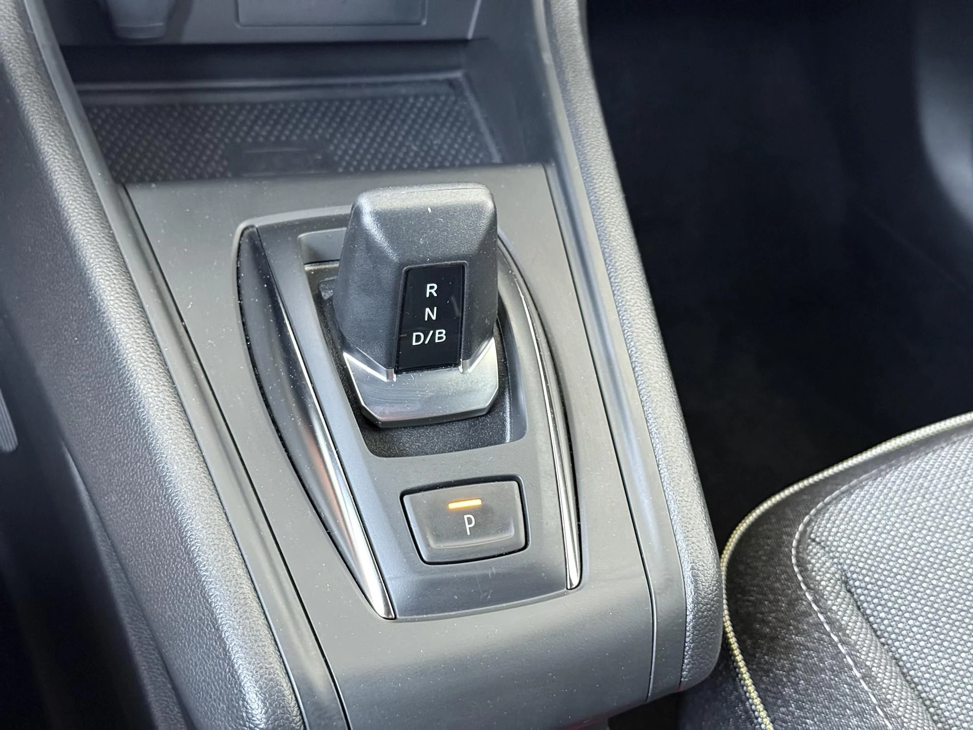 Renault Captur 1.8 E-Tech full hybrid 160 techno