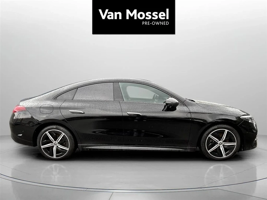 Mercedes-Benz-CLA-image-3