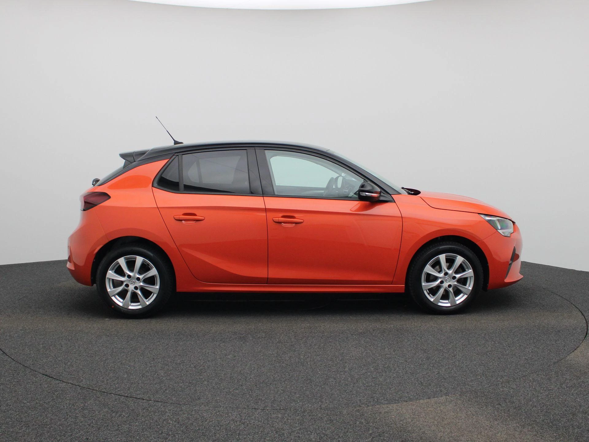 Opel-Corsa-image-5