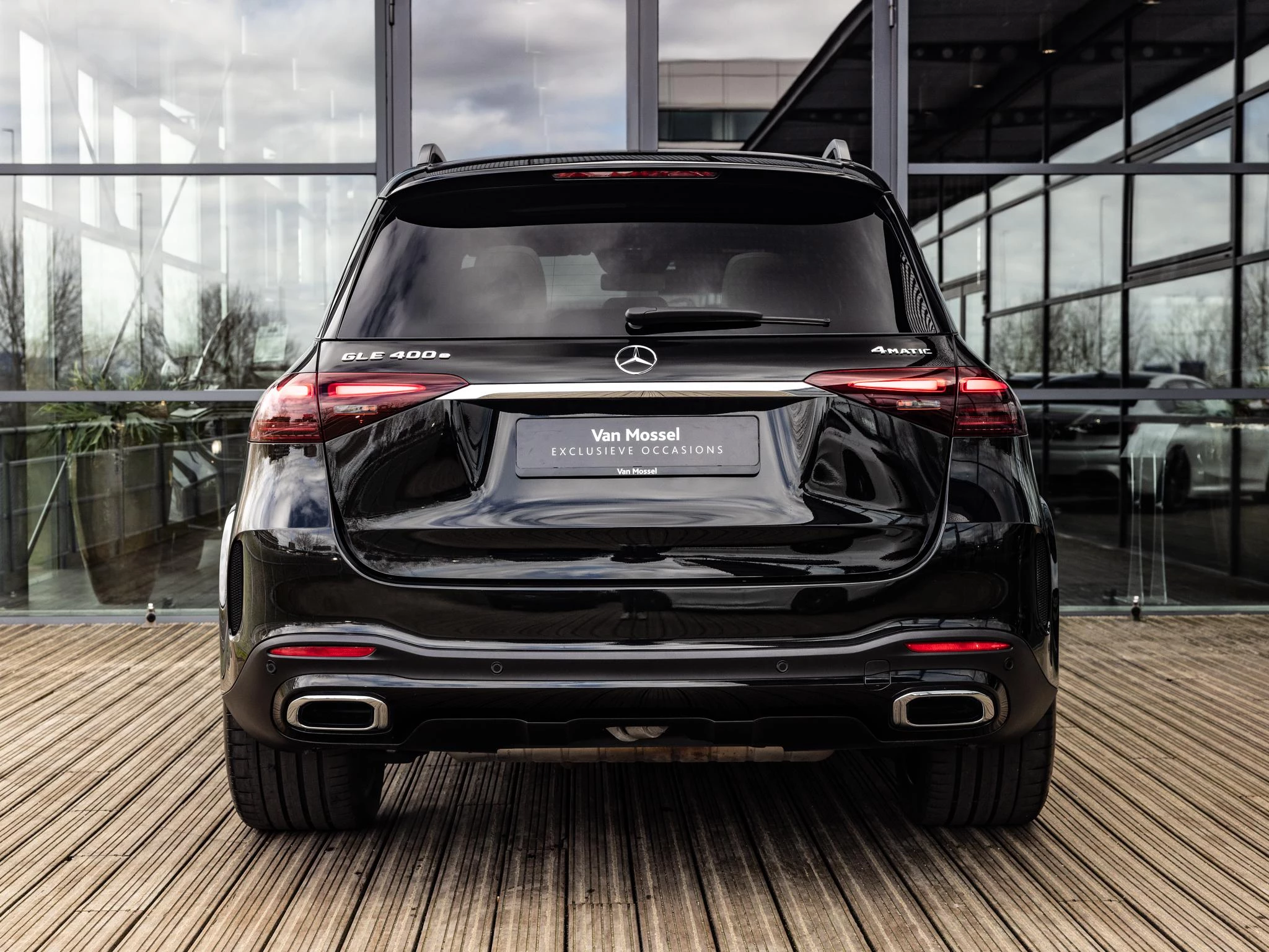 Mercedes-Benz GLE 400 e 4MATIC AMG Line Premium Plus