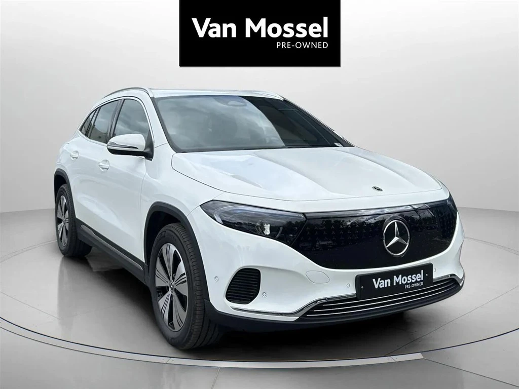 Mercedes-Benz-EQA-image-2