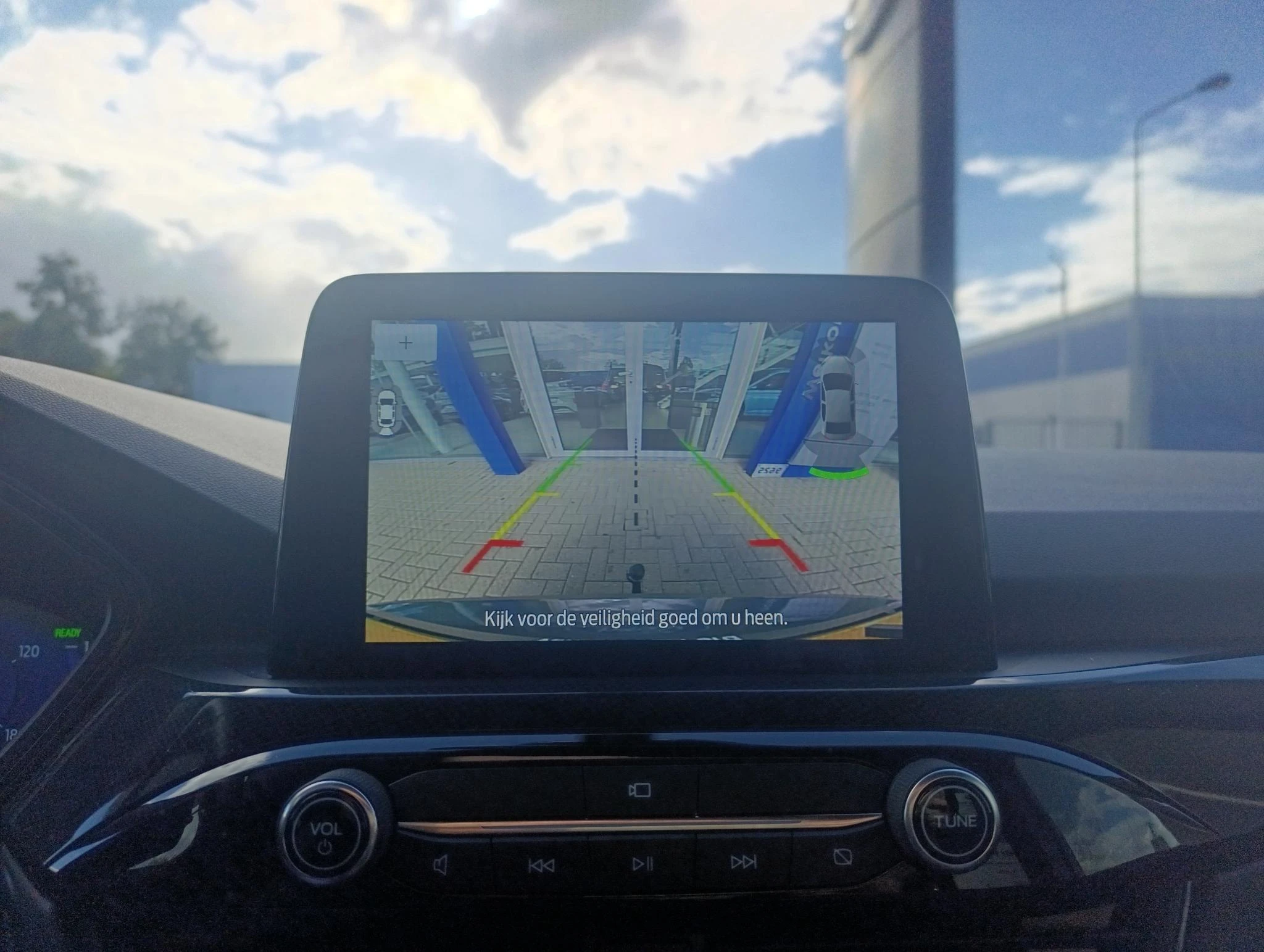 Ford-Kuga-image-29