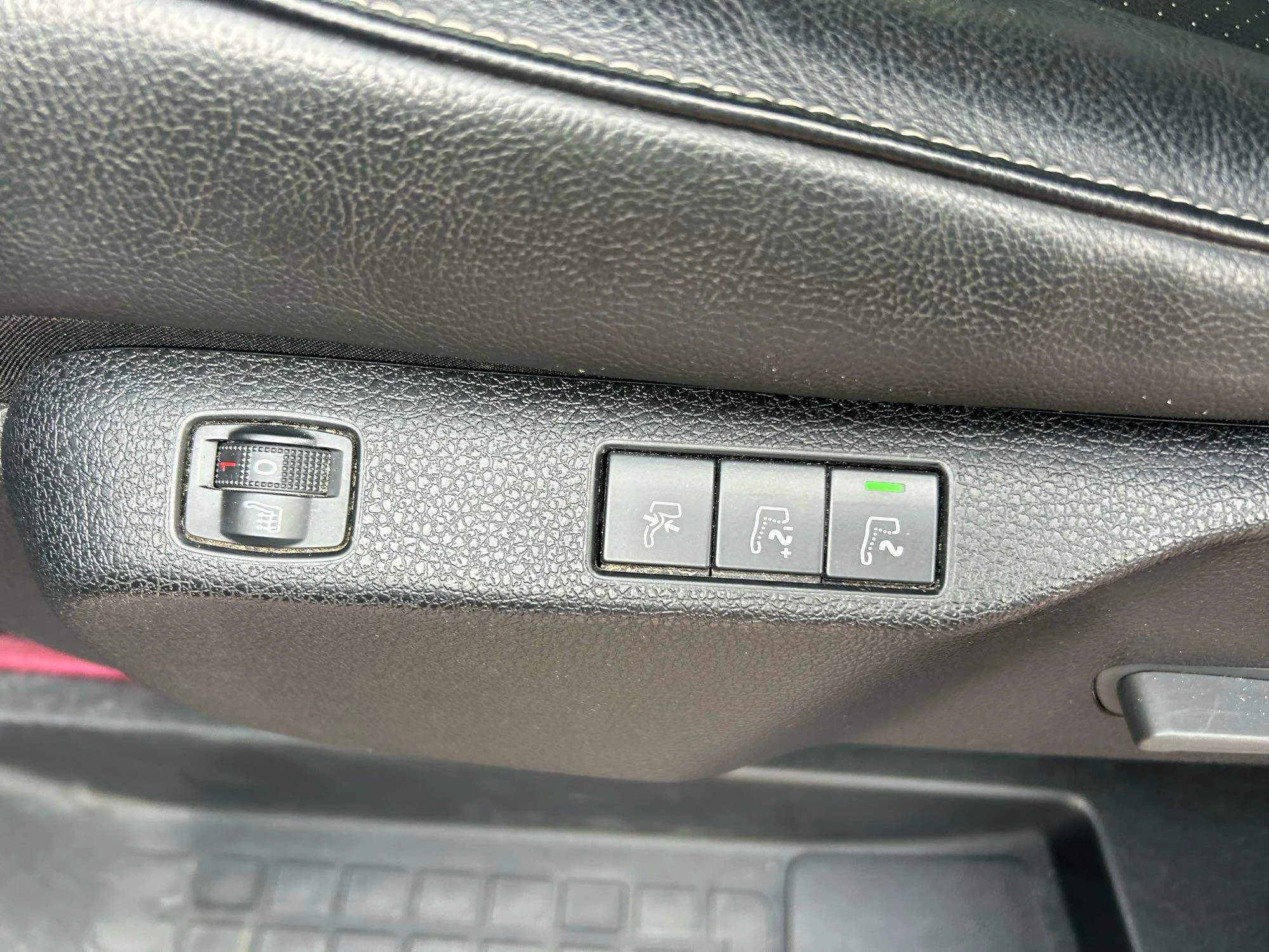 Opel-Vivaro-image-8