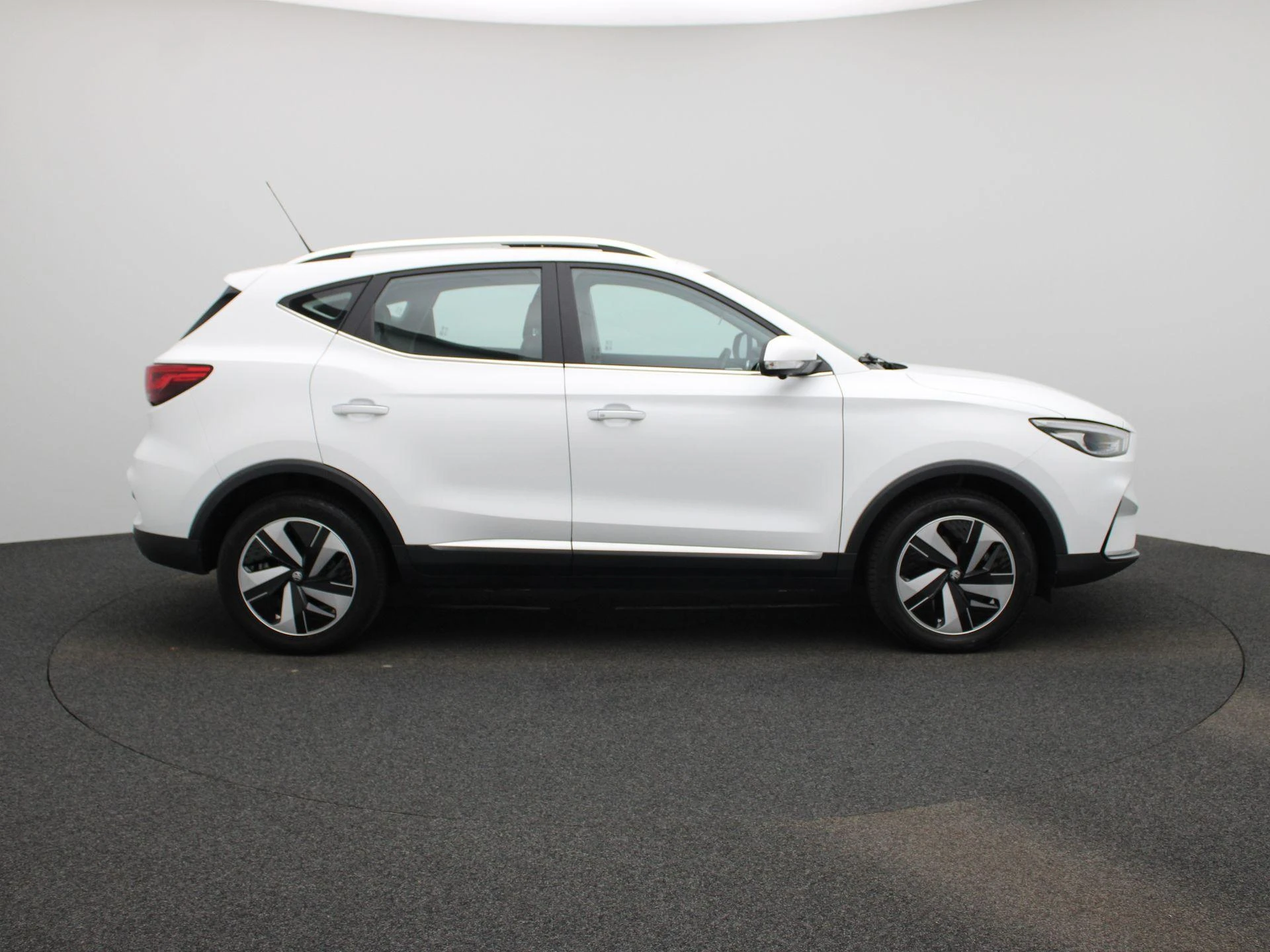MG ZS EV MG EV Long Range Luxury 70 kWh