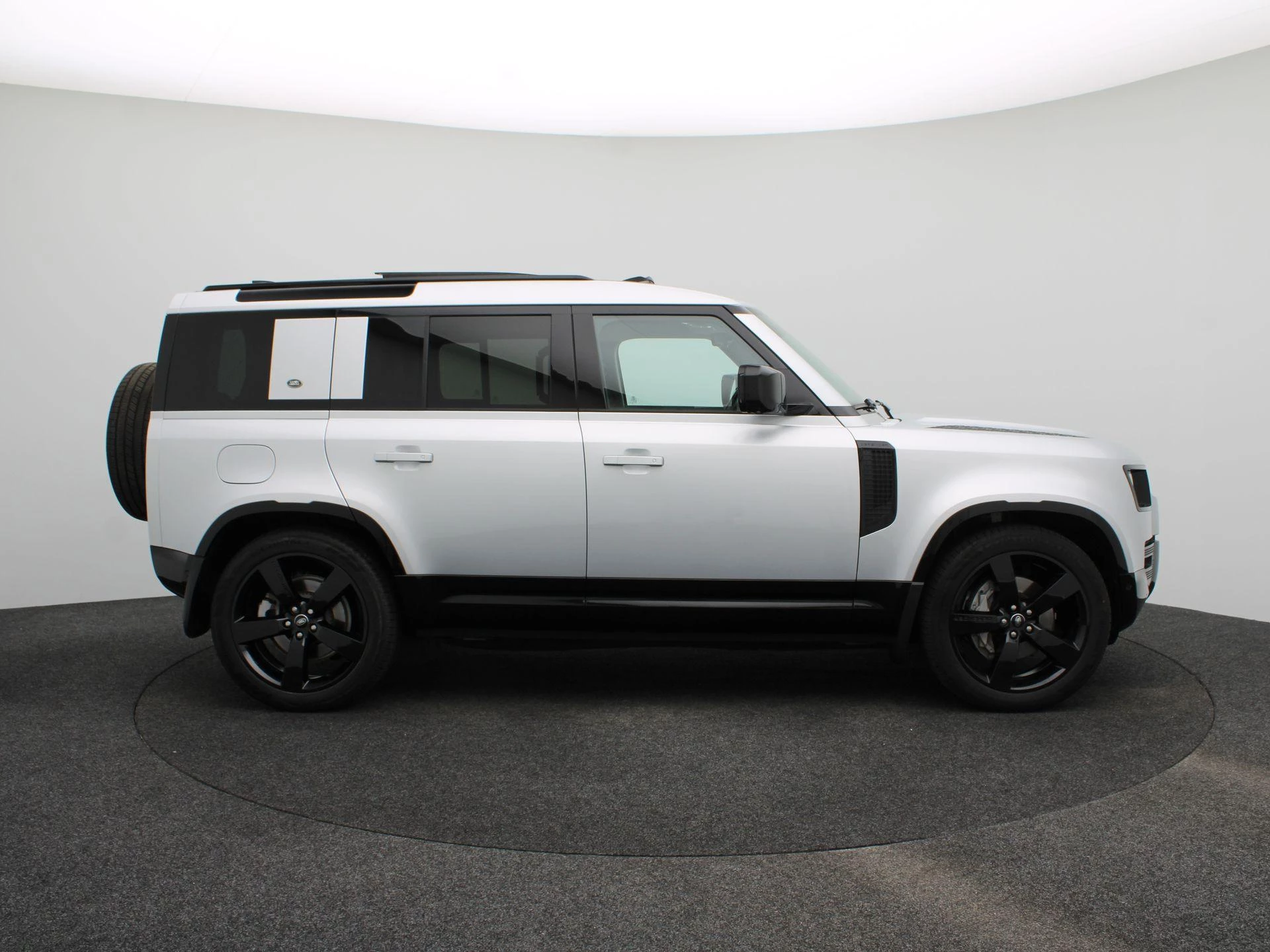 Land Rover Defender 110 P400e XS Edition