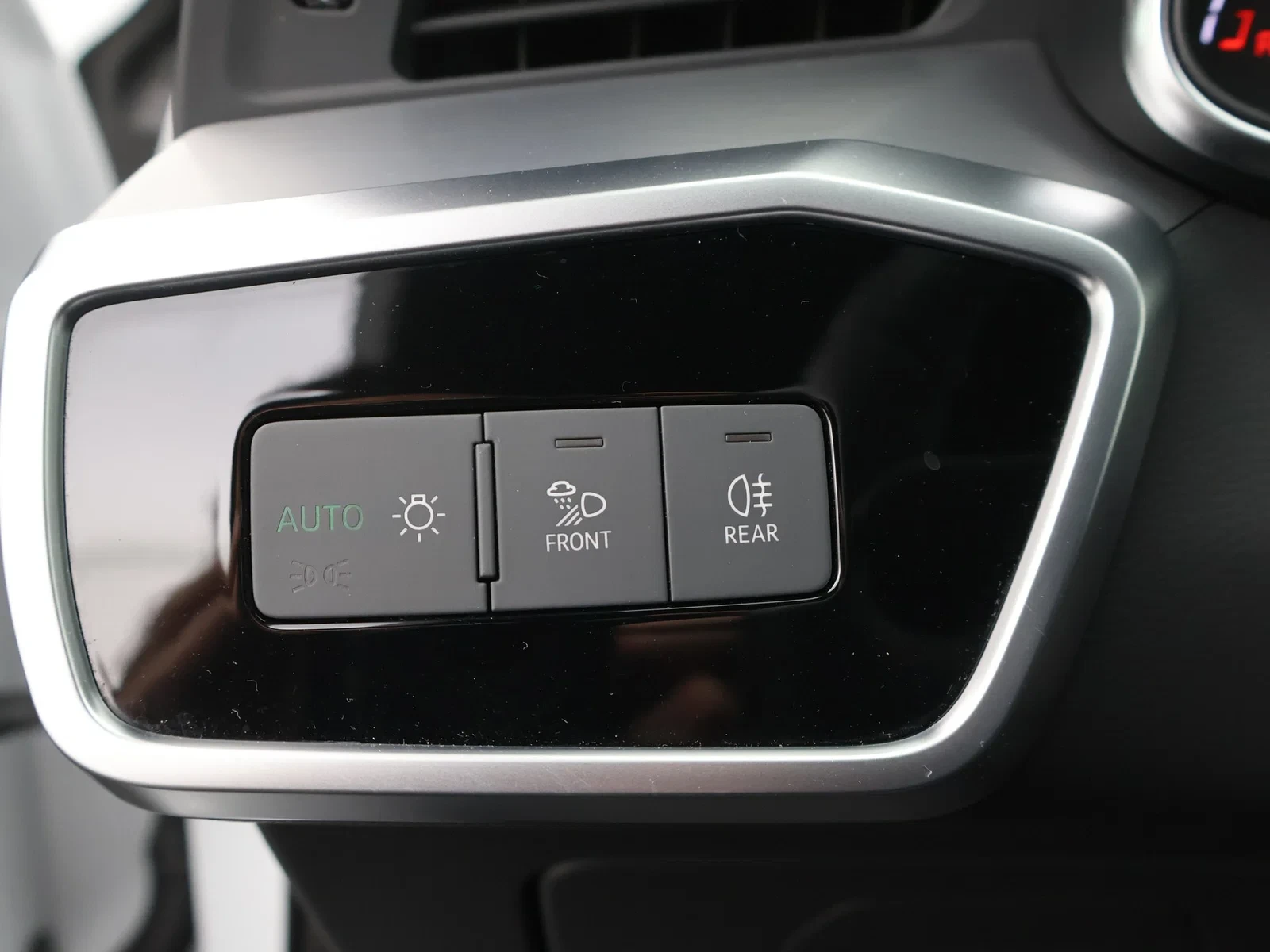 Audi-A6-image-19