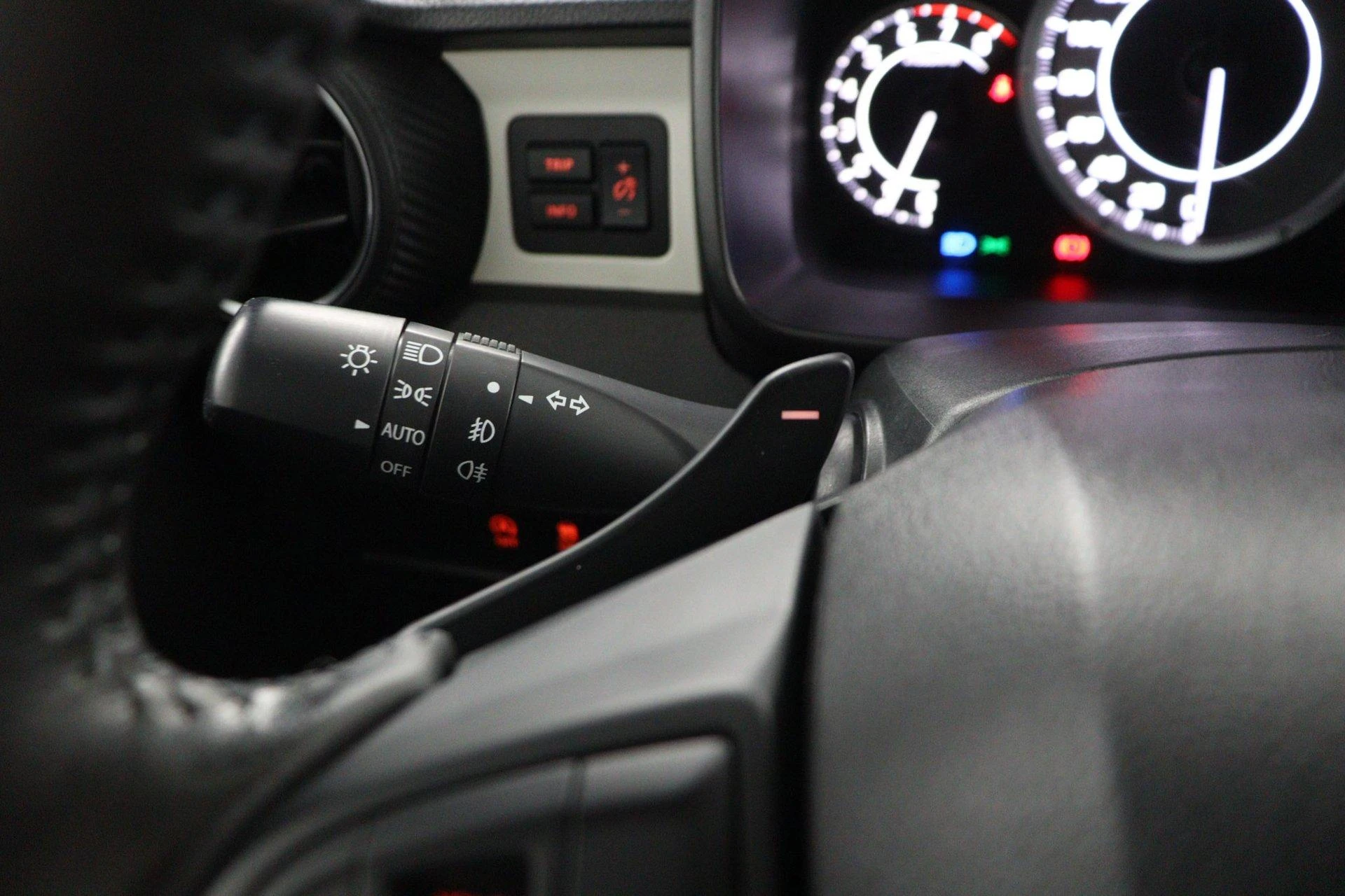 Suzuki-Ignis-image-39