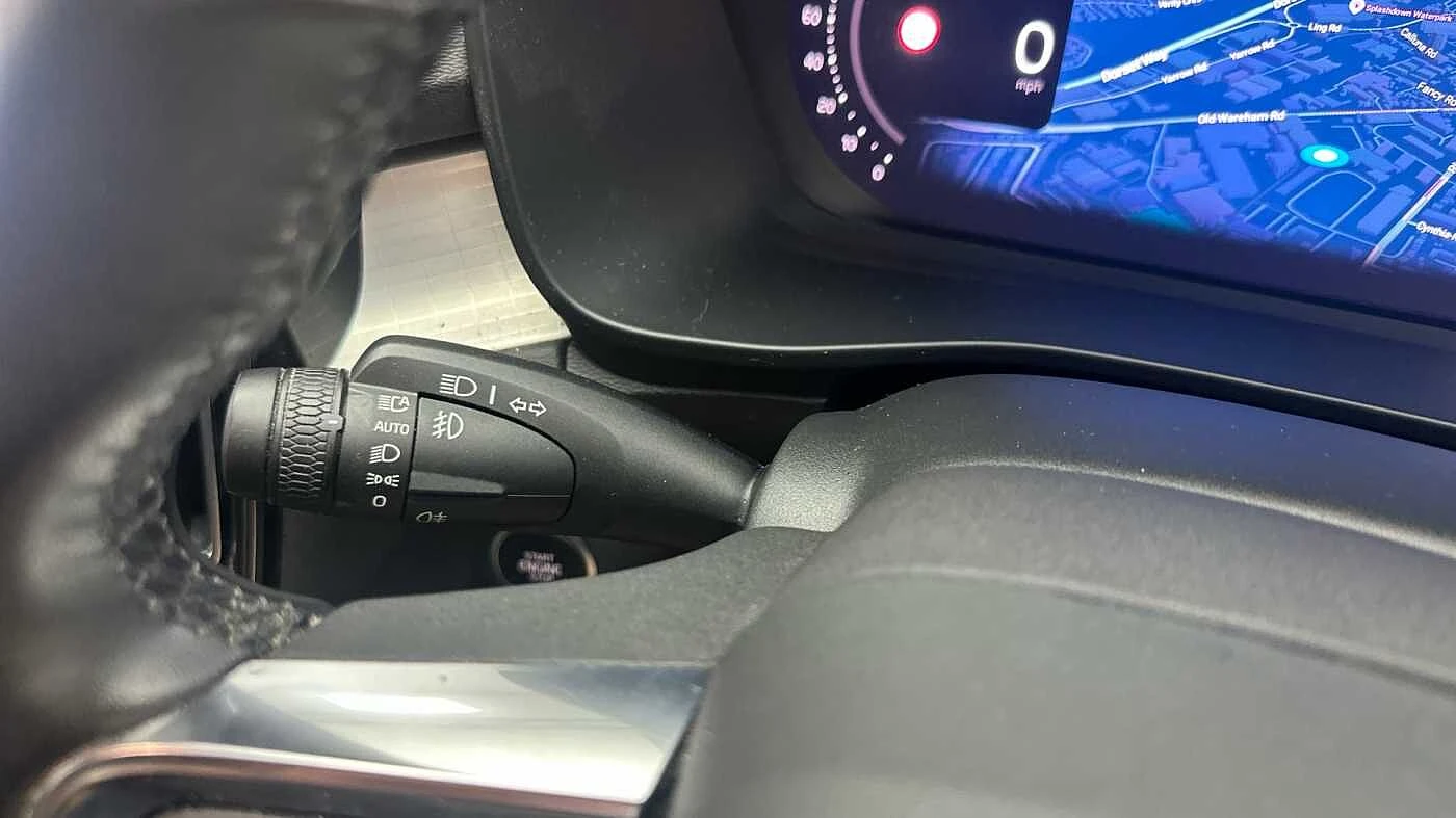 Volvo-XC40-image-19
