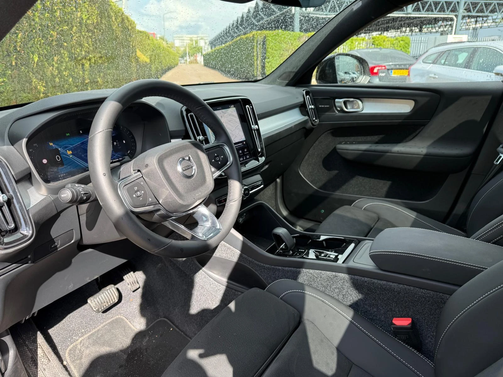 Volvo-XC40-image-23