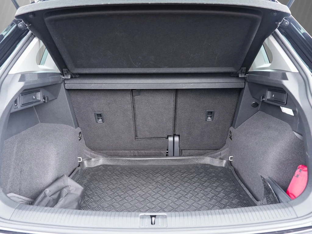 Volkswagen-Tiguan-image-5
